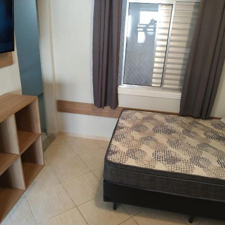 Kitnet Asturias 51B No Ed. Guariata, Proximo A Praia Das Asturias Em גוארויה מראה חיצוני תמונה